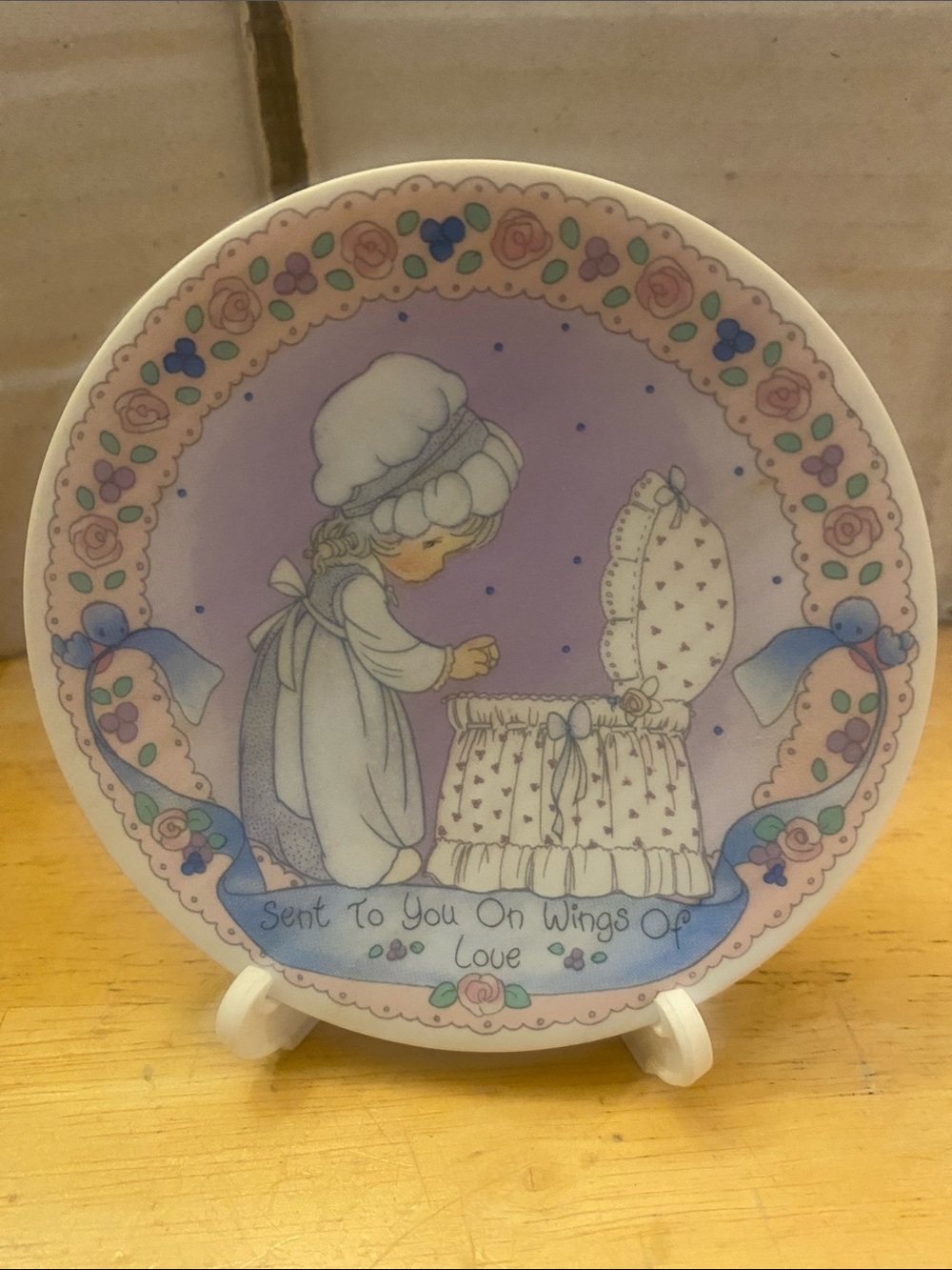 Precious Moments vintage Decorative Collector Plate Sent to you on wings of love